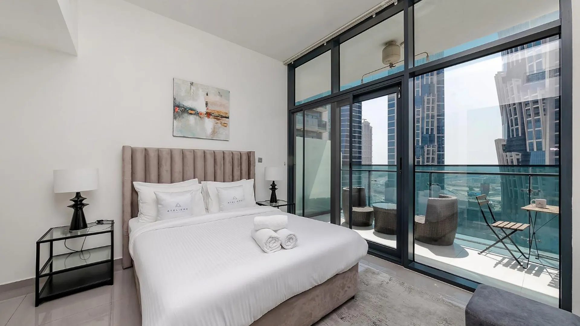 Stylish 1Br At Damac Merano Tower With Great View Dubai Verenigde Arabische Emiraten