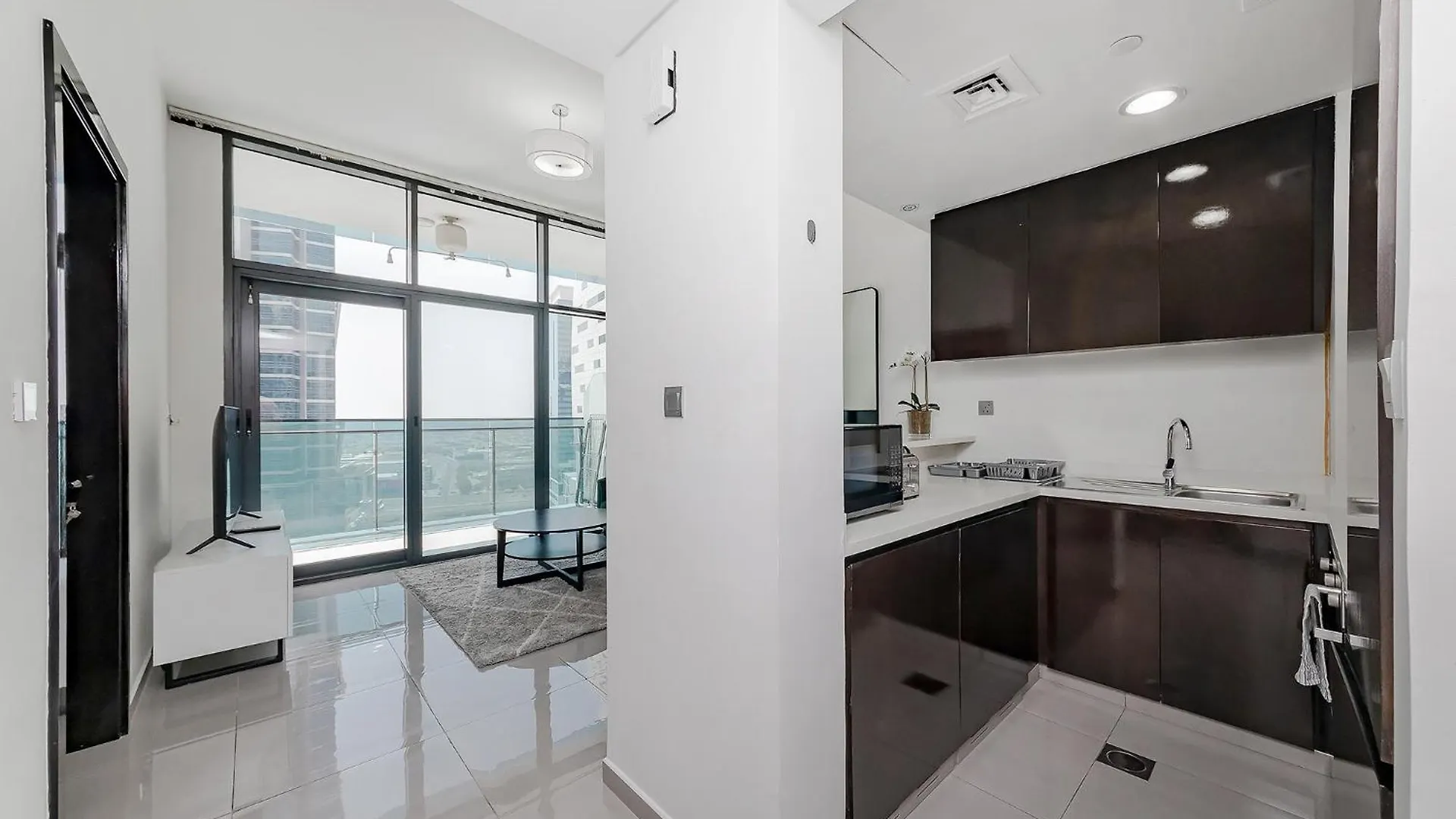 Stylish 1Br At Damac Merano Tower With Great View Dubai 0*,  Verenigde Arabische Emiraten